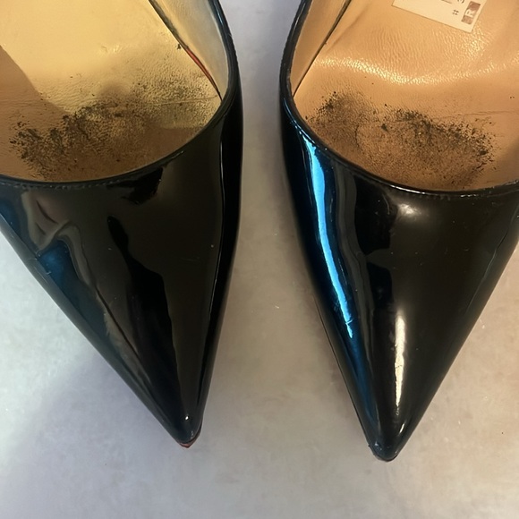 So kate louboutin pumps. - Picture 3 of 6